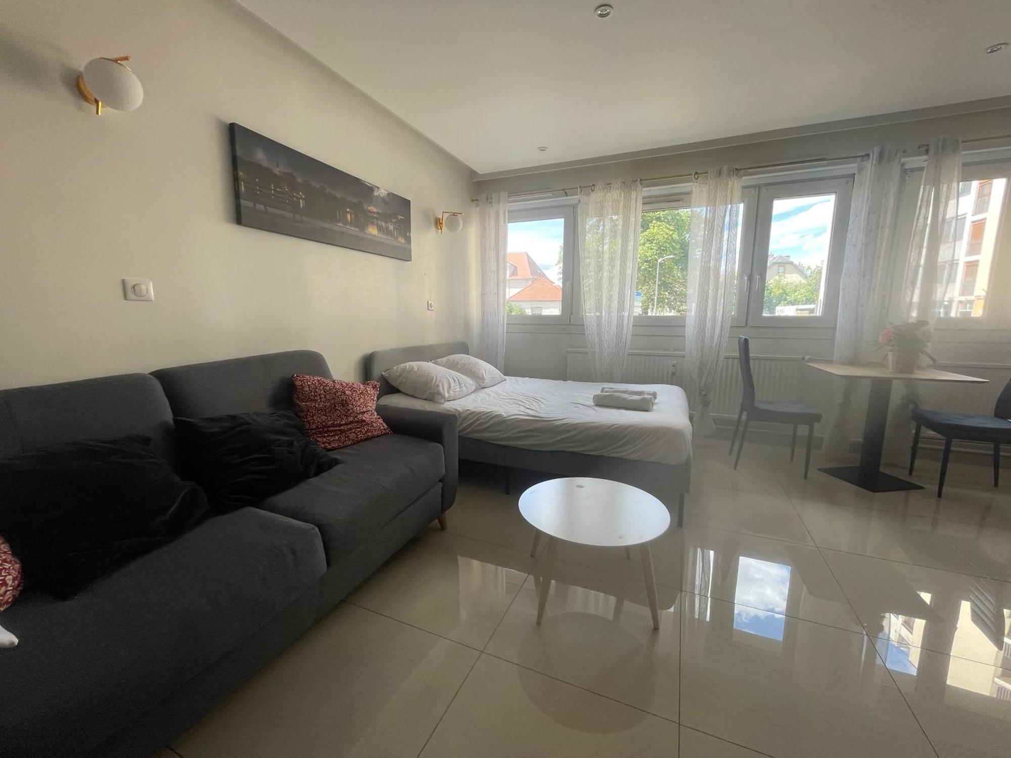 Plantiere - Studio Centre Quartier Queuleu - 2 Personnes Apartment Metz Bagian luar foto
